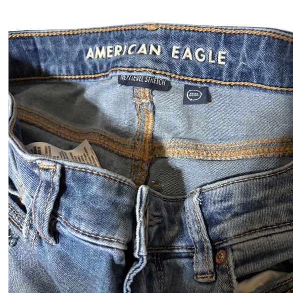 American Eagle Women's Size 4 Super High Rise Flare Blue Jeans Ripped Frayed - Picture 7 of 8